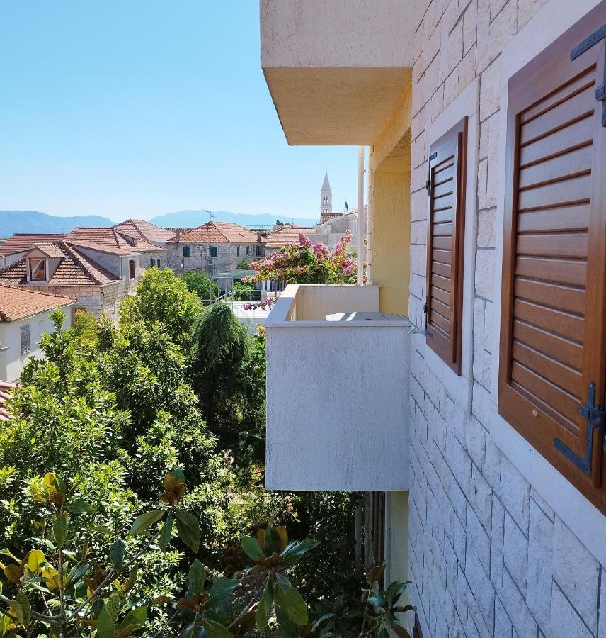 סופטאר Apartman Mediterraneo מראה חיצוני תמונה
